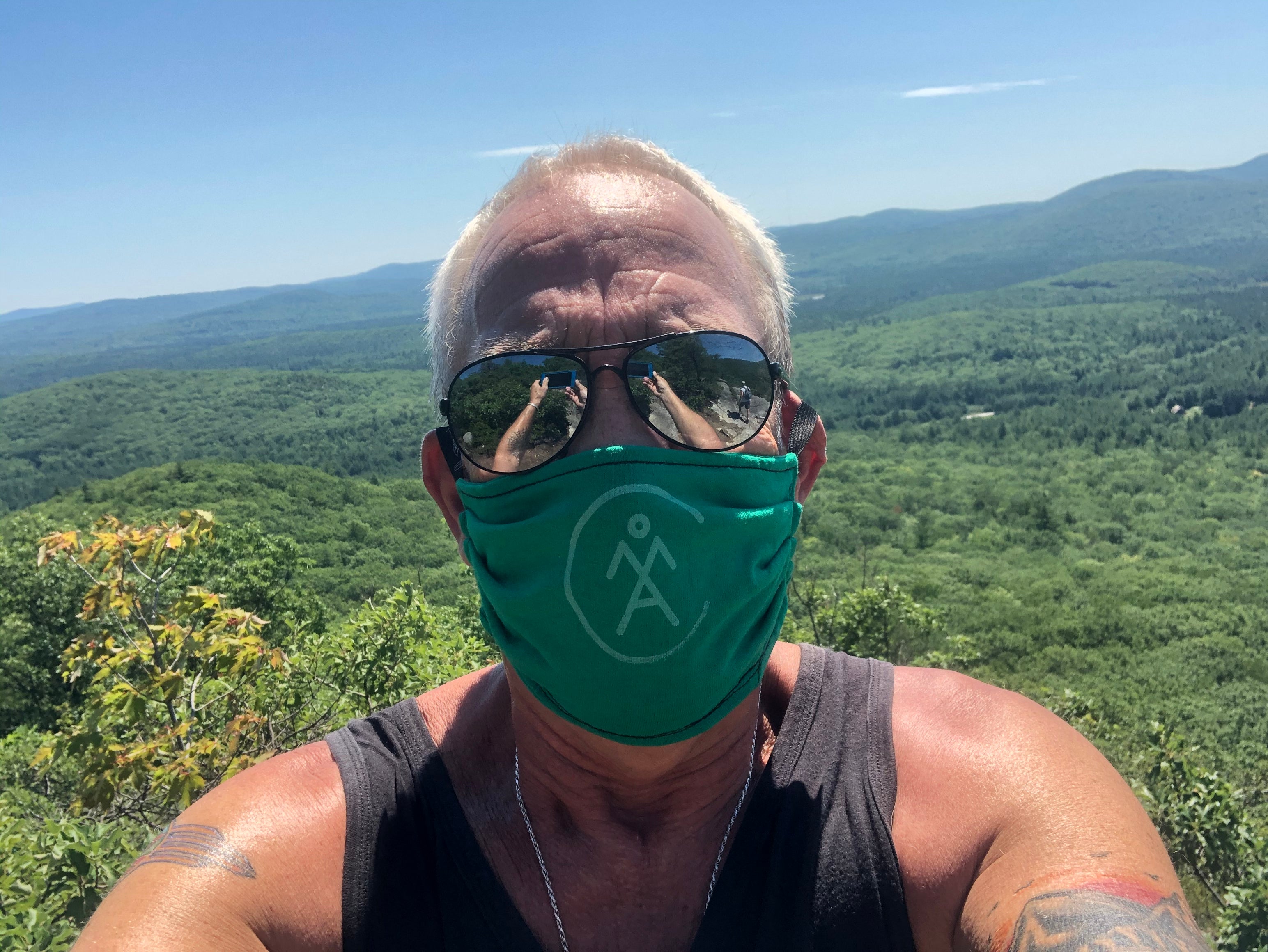 Burgeon Donates 1,000 Masks to the AMC